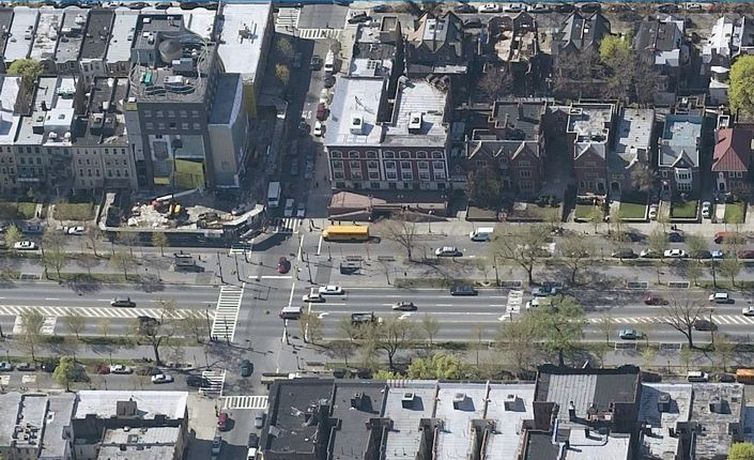 crown heights: Kingston Avenue North of Eastern Parkway 2